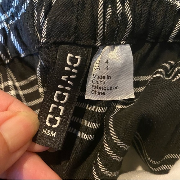 H&M Black White High-Waisted Waist Tie Pants Size 4 - Picture 5 of 6